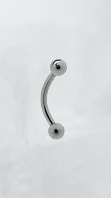Banan tytanowy do piercingu brwi z gwintem zewnętrznym